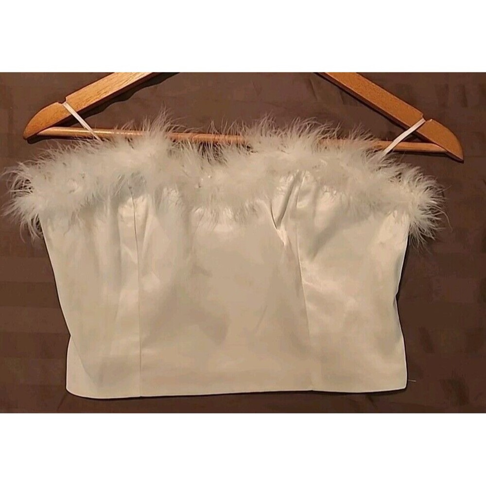 Idem Ditto White Fur Cropped Tube Top  Size Medium